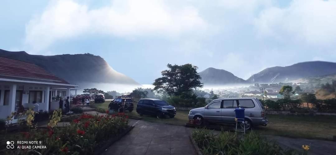 Rinjani Hill Hotel Sembalunlawang Kültér fotó