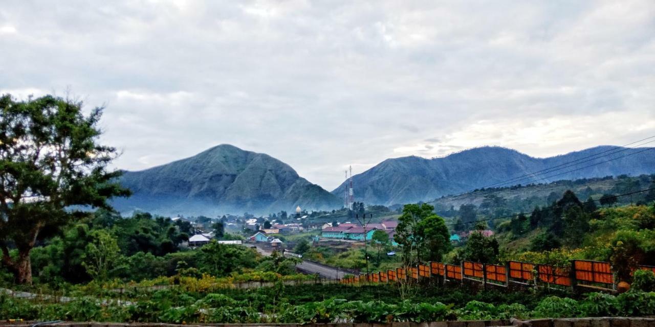Rinjani Hill Hotel Sembalunlawang Kültér fotó